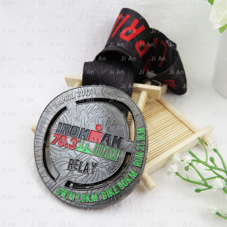 铁人三项比赛奖牌 (3).jpg