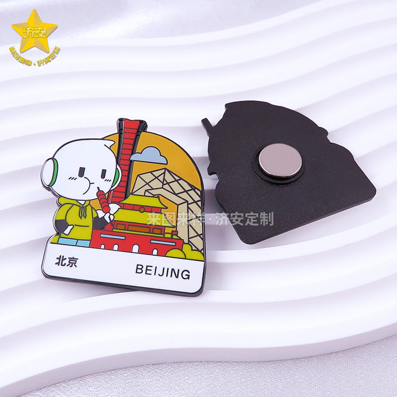 OPPO吉祥物金属徽章&城市文创手办:行走的品牌宣传名片