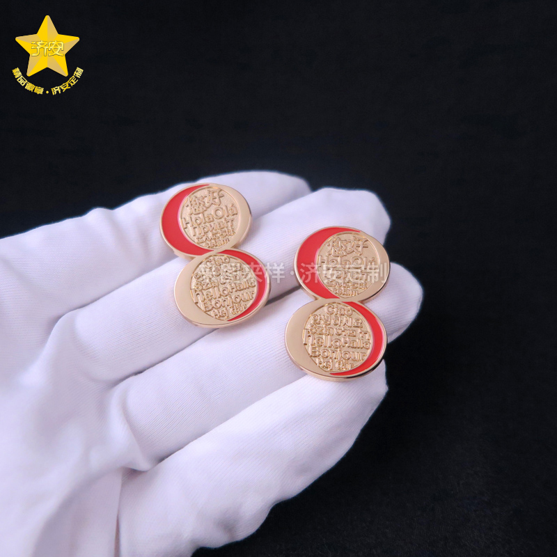 东莞济安徽章定制工厂打造进博会8周年纪念章 东莞济安徽章定制工厂打造进博会8周年纪念章