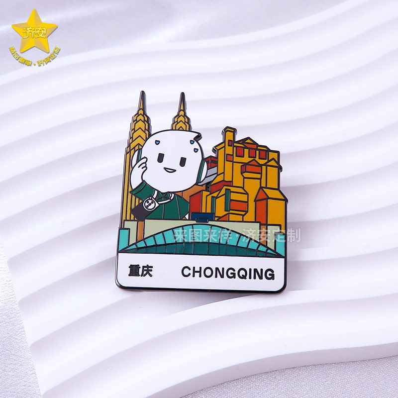 OPPO吉祥物金属徽章&城市文创手办:行走的品牌宣传名片