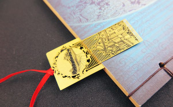 钥匙扣定做找哪家工厂?选济安徽章奖牌,您不错的选择!