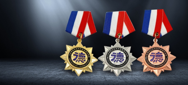 烤漆勋章定制